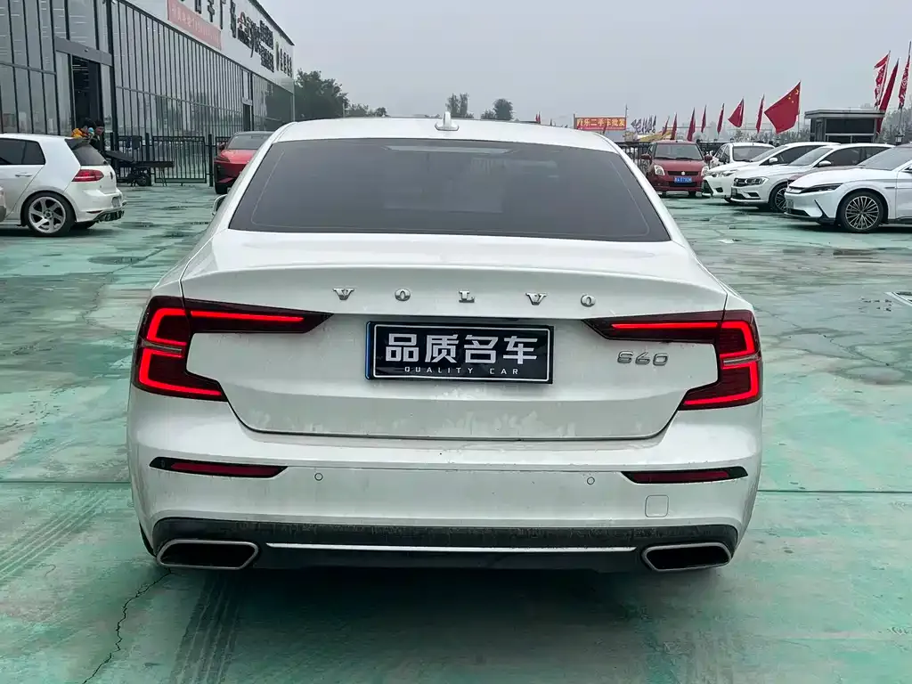 Volvo S60 2021 из CN, фото 9