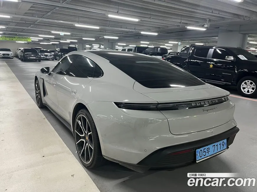 Porsche Taycan 2025 из KR, фото 2