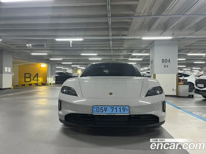 Porsche Taycan 2025 из KR, фото 3