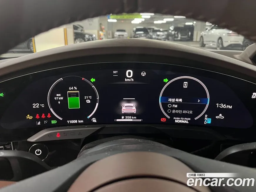 Porsche Taycan 2025 из KR, фото 8
