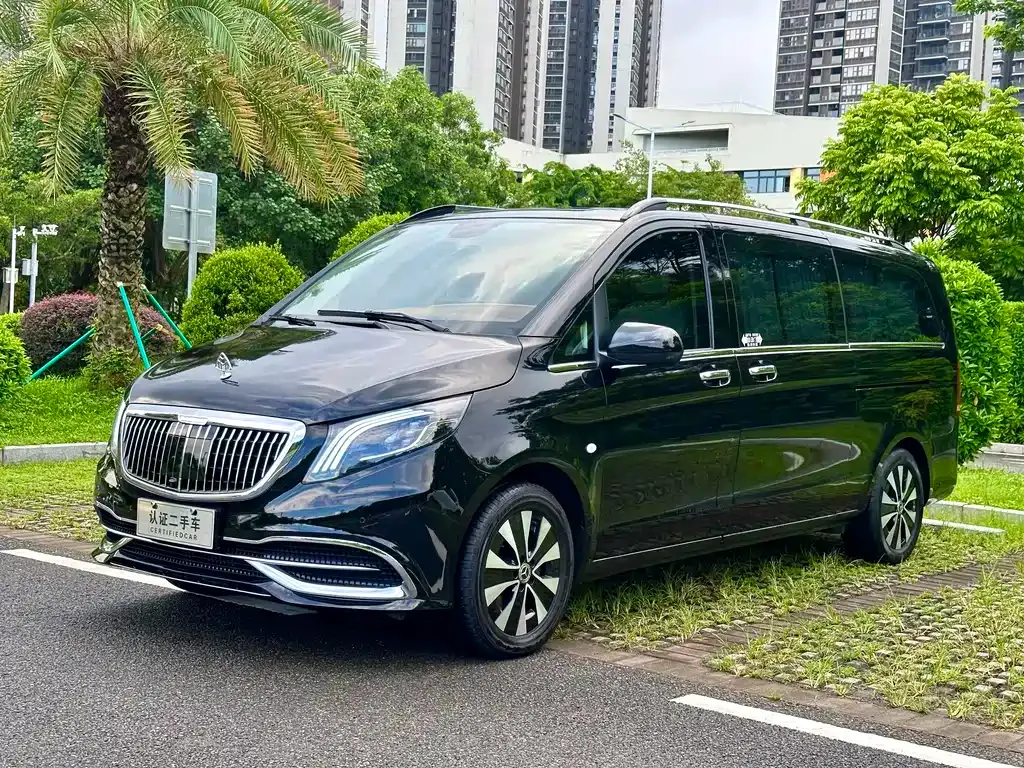 Mercedes-Benz Vito — фото 1