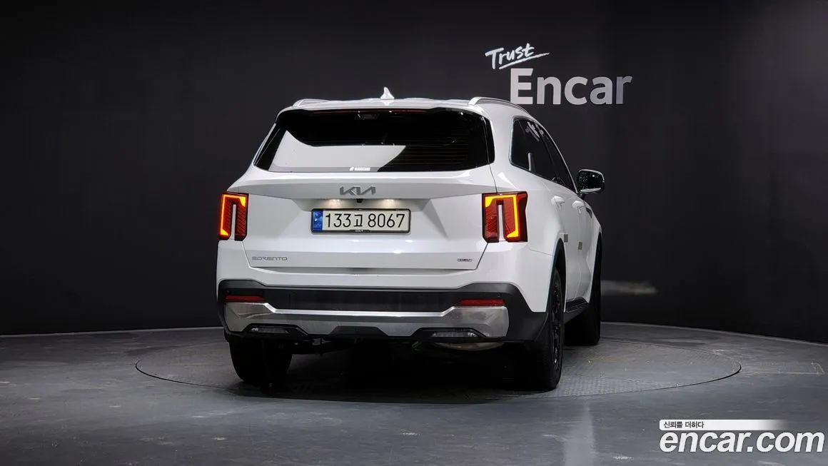 Kia Sorento — фото 4