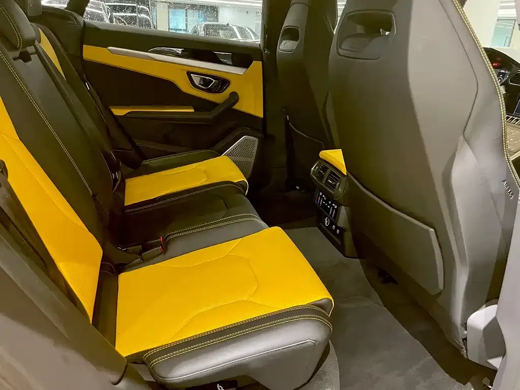 Lamborghini Urus 2022 из CN, фото 10