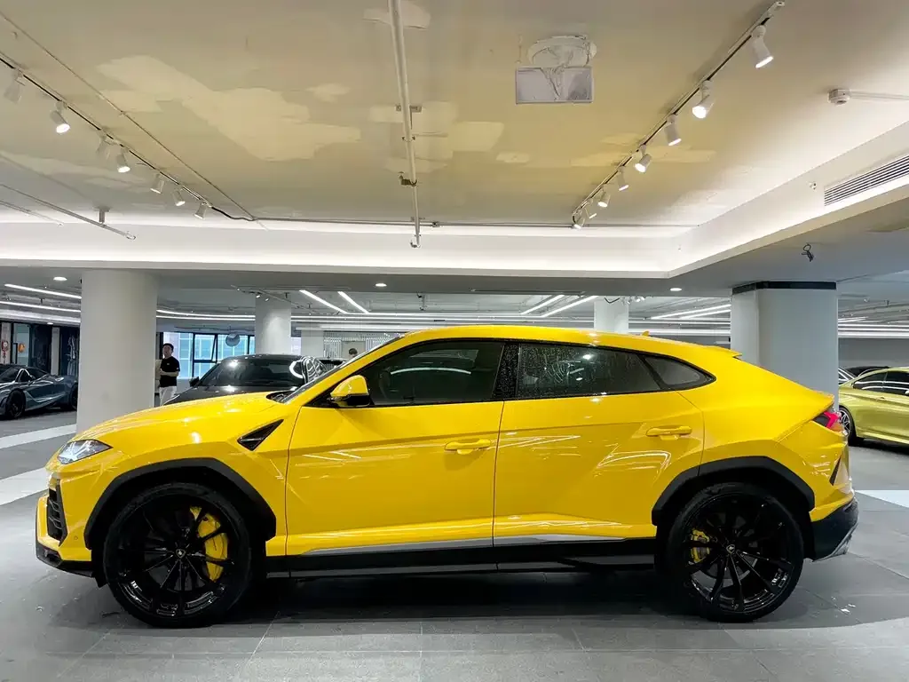 Lamborghini Urus 2022 из CN, фото 4