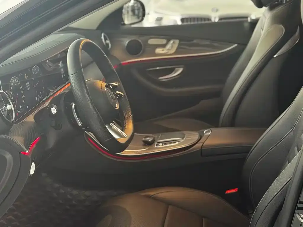Mercedes-Benz E-Class 2022 из CN, фото 10
