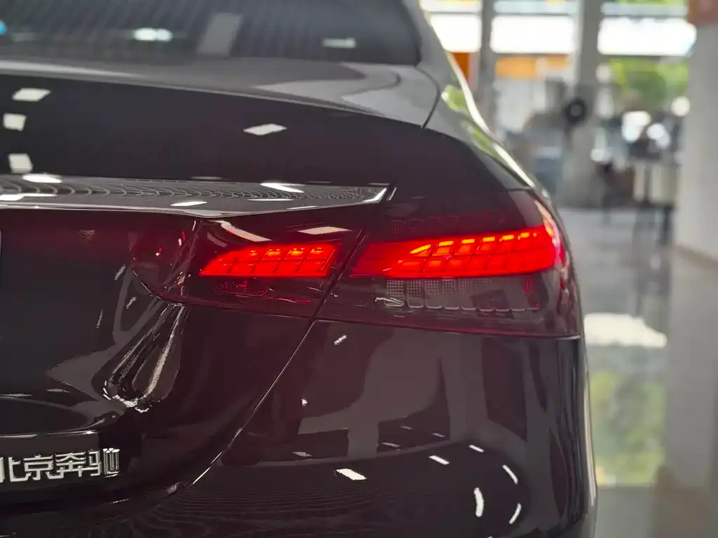 Mercedes-Benz E-Class 2022 из CN, фото 8