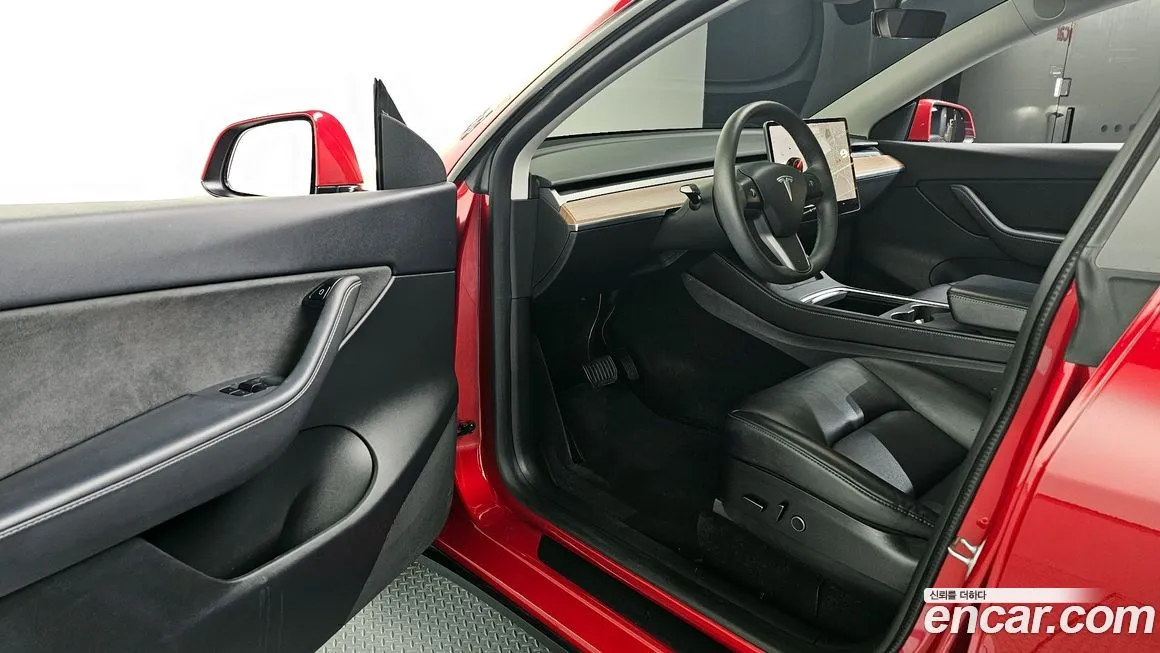 Tesla Model Y 2021 из KR, фото 10