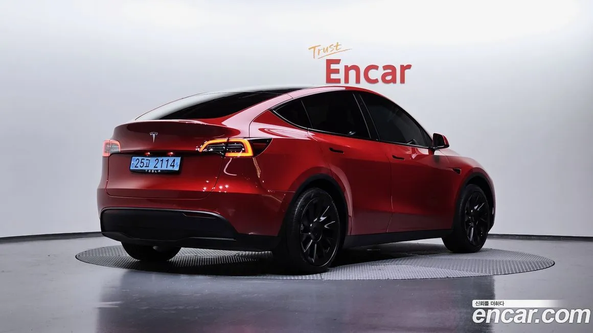 Tesla Model Y 2021 из KR, фото 2