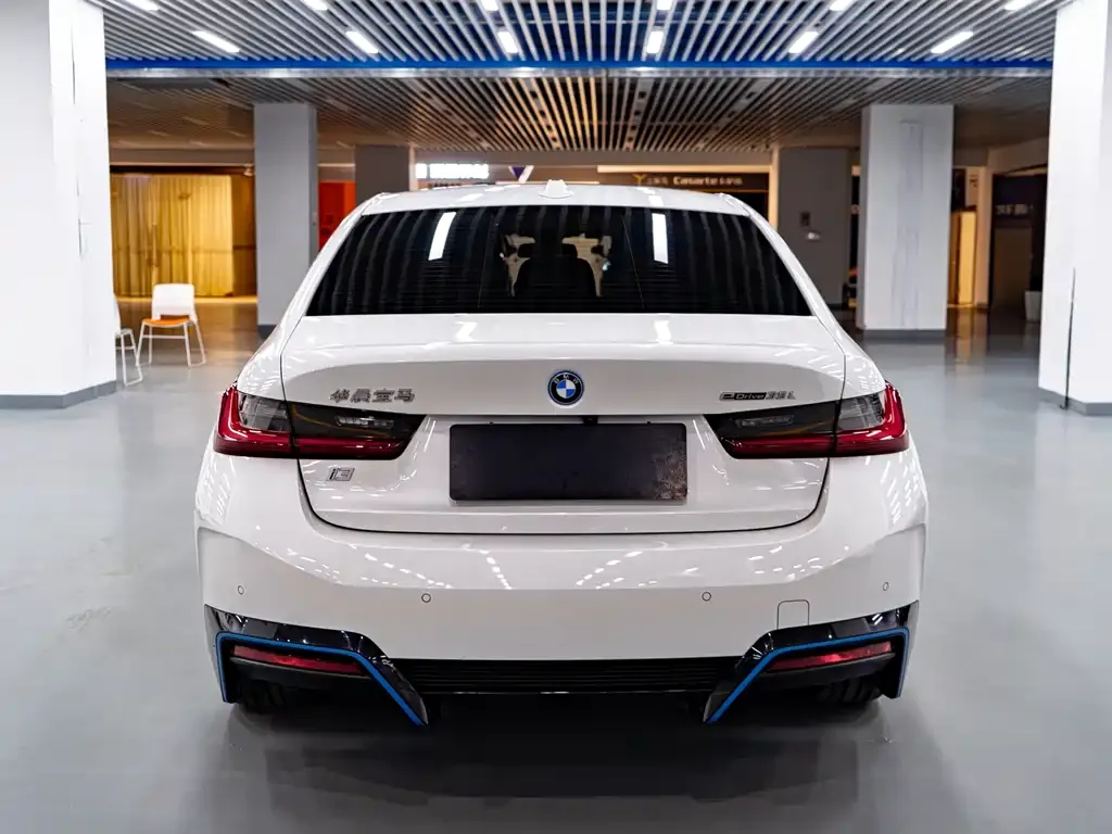 BMW i3 2023 из CN, фото 9