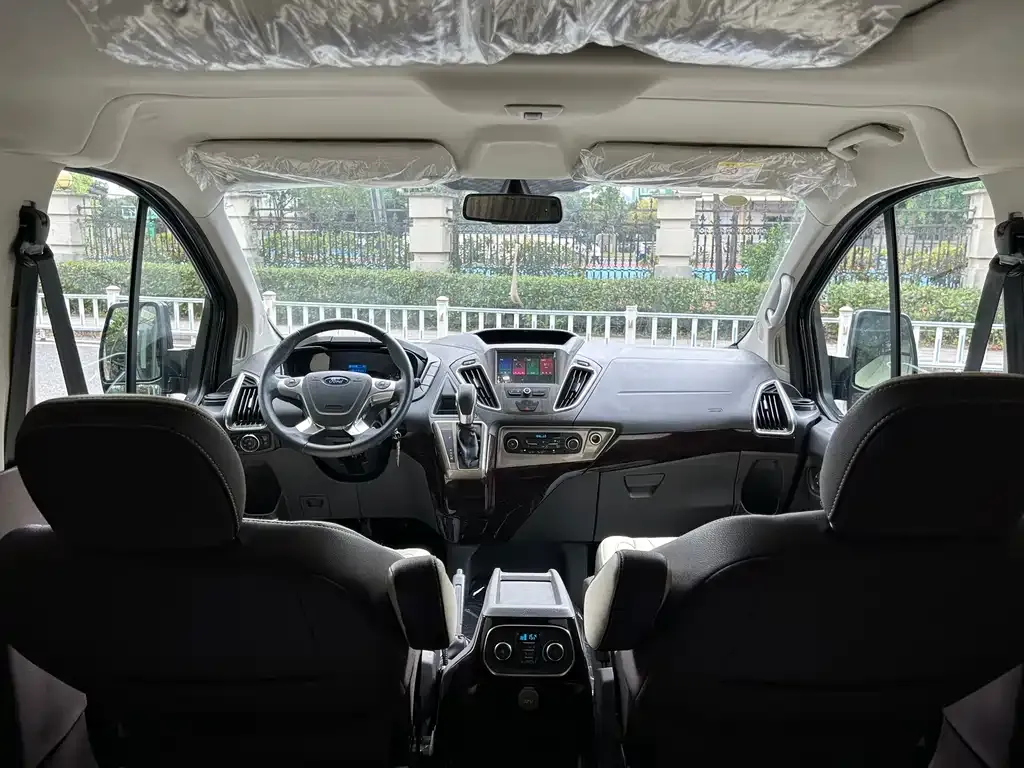 Ford Tourneo 2021 из CN, фото 10