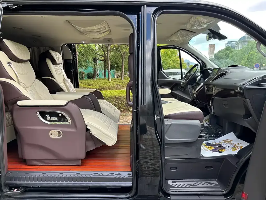Ford Tourneo 2021 из CN, фото 7