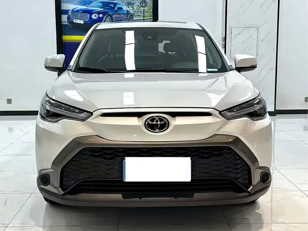 Toyota Frontlander 2023 из CN, фото 2