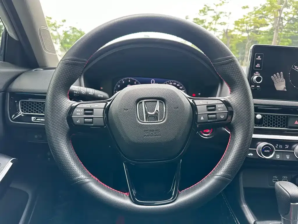 Honda Civic — фото 4