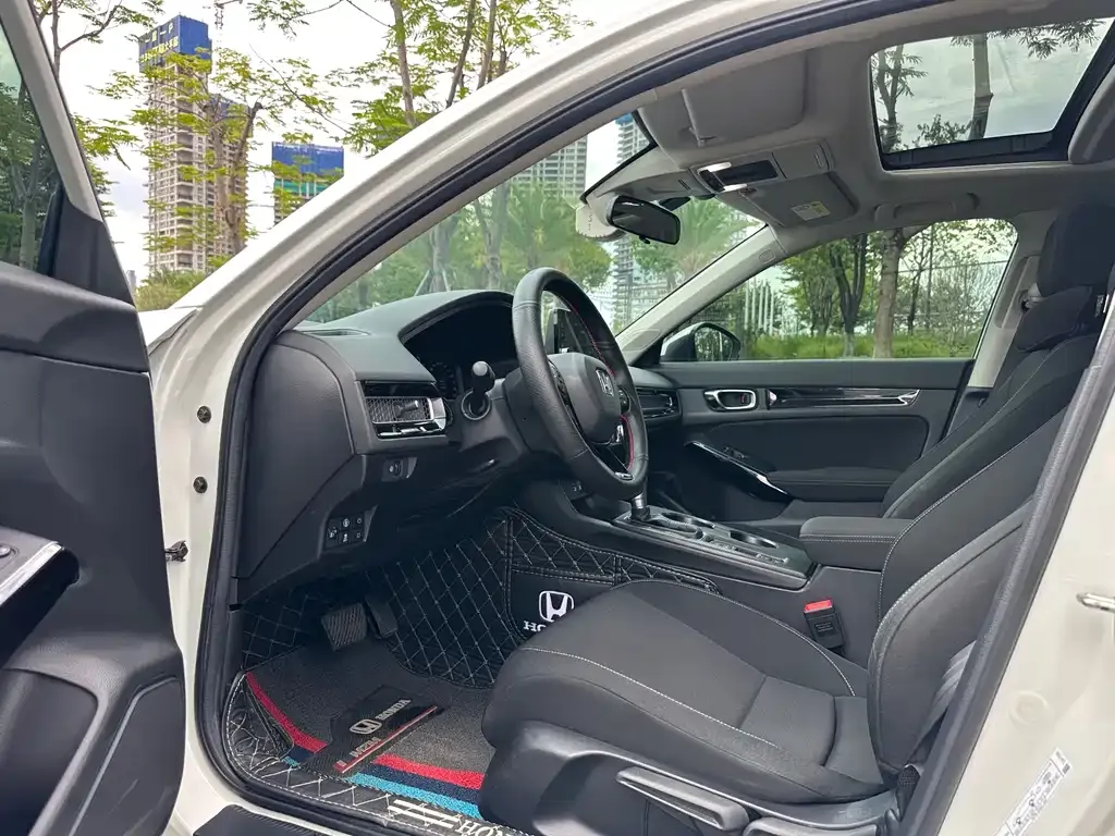 Honda Civic — фото 5