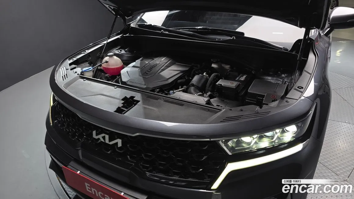 Kia Sorento — фото 6
