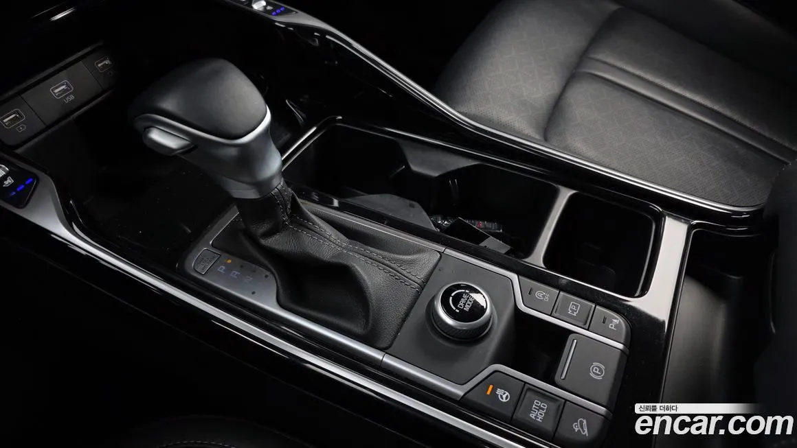 Kia Sorento — фото 9