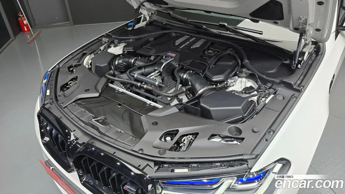 BMW M5 2023 из KR, фото 6