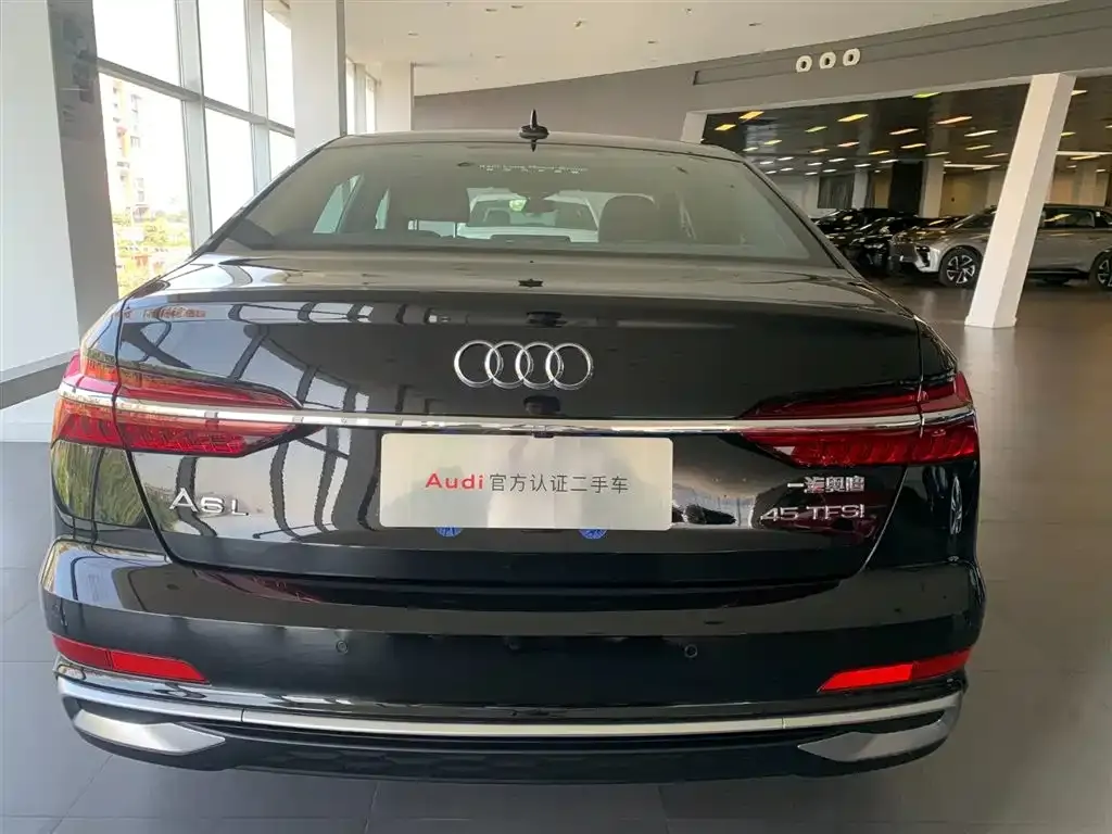 Audi A6L — фото 4