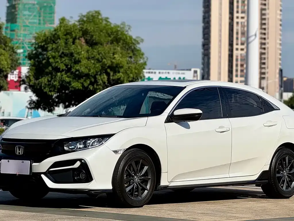 Honda Civic — фото 1