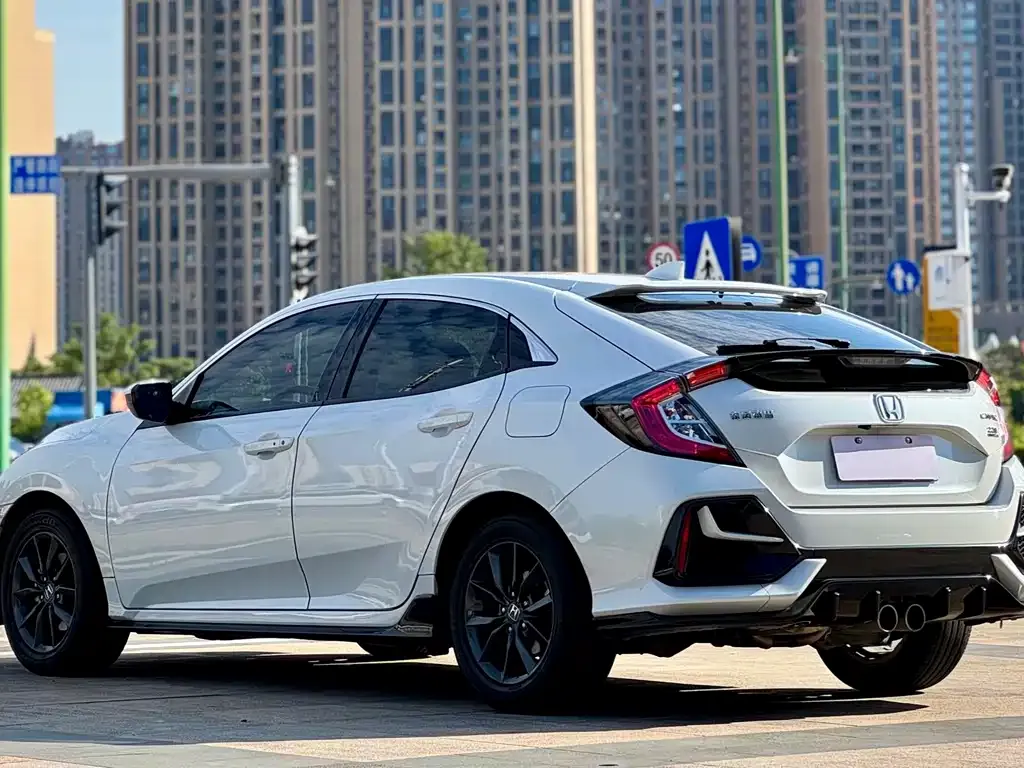 Honda Civic — фото 9