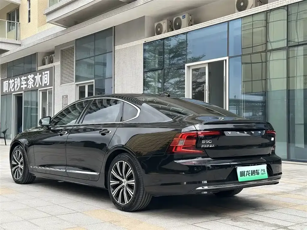 Volvo S90 PHEV — фото 8