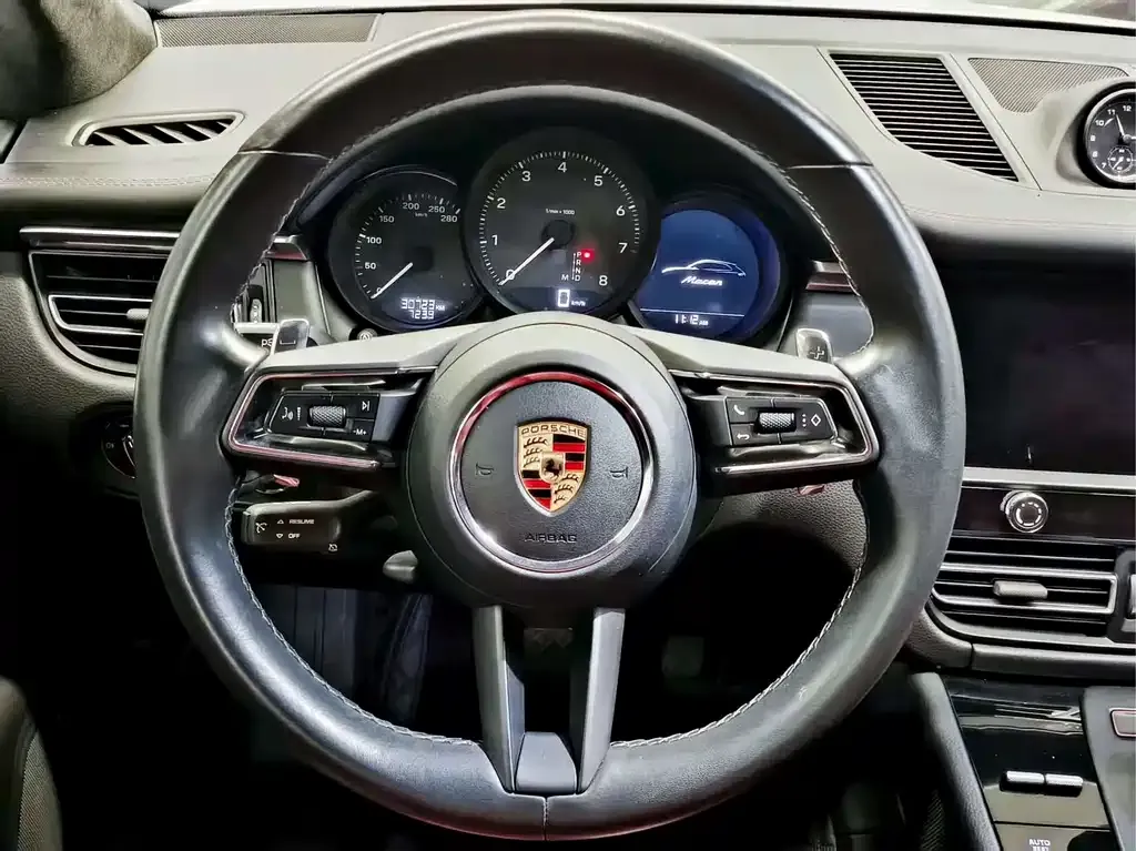 Porsche Macan 2024 из CN, фото 7