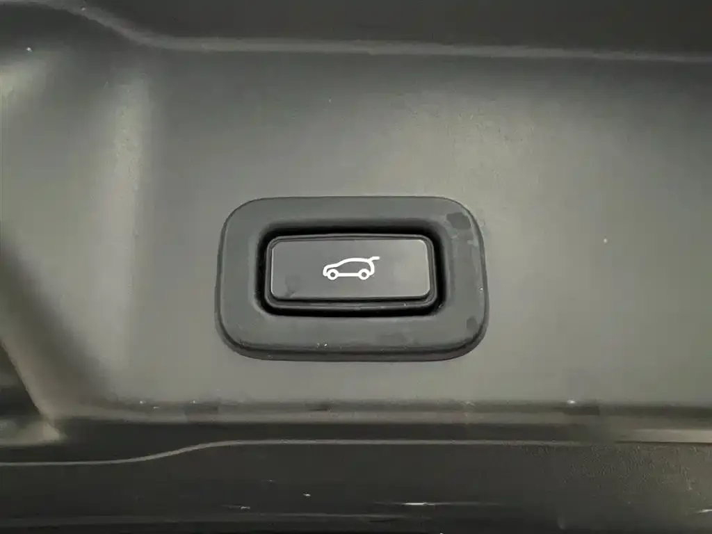 Land Rover Evoque 2021 из CN, фото 8