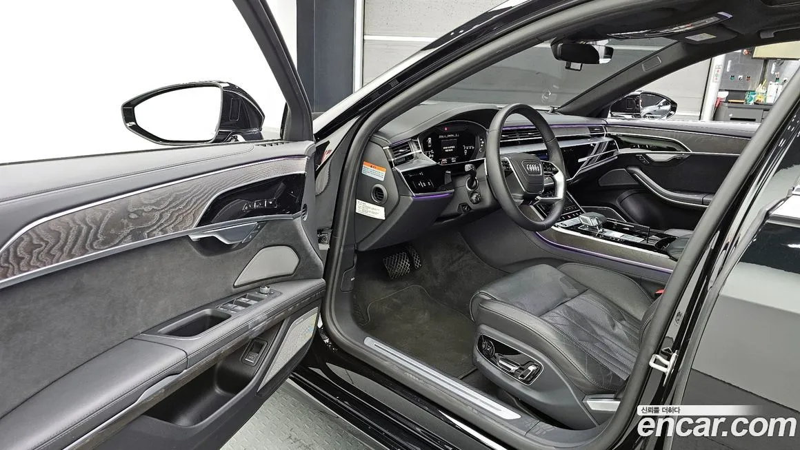 Audi A8 2023 из KR, фото 10
