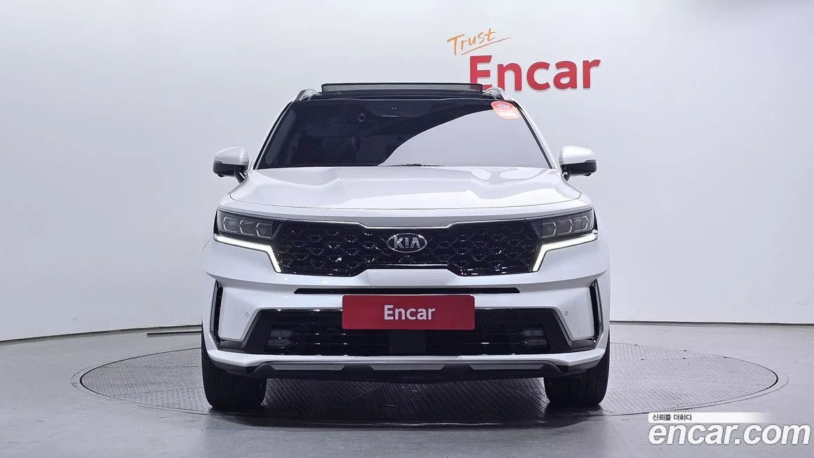 Kia Sorento — фото 3