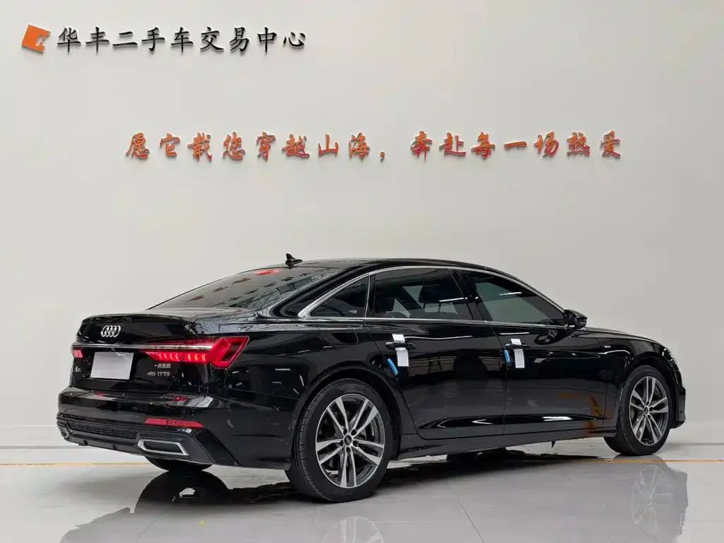 Audi A6L 2022 из CN, фото 4