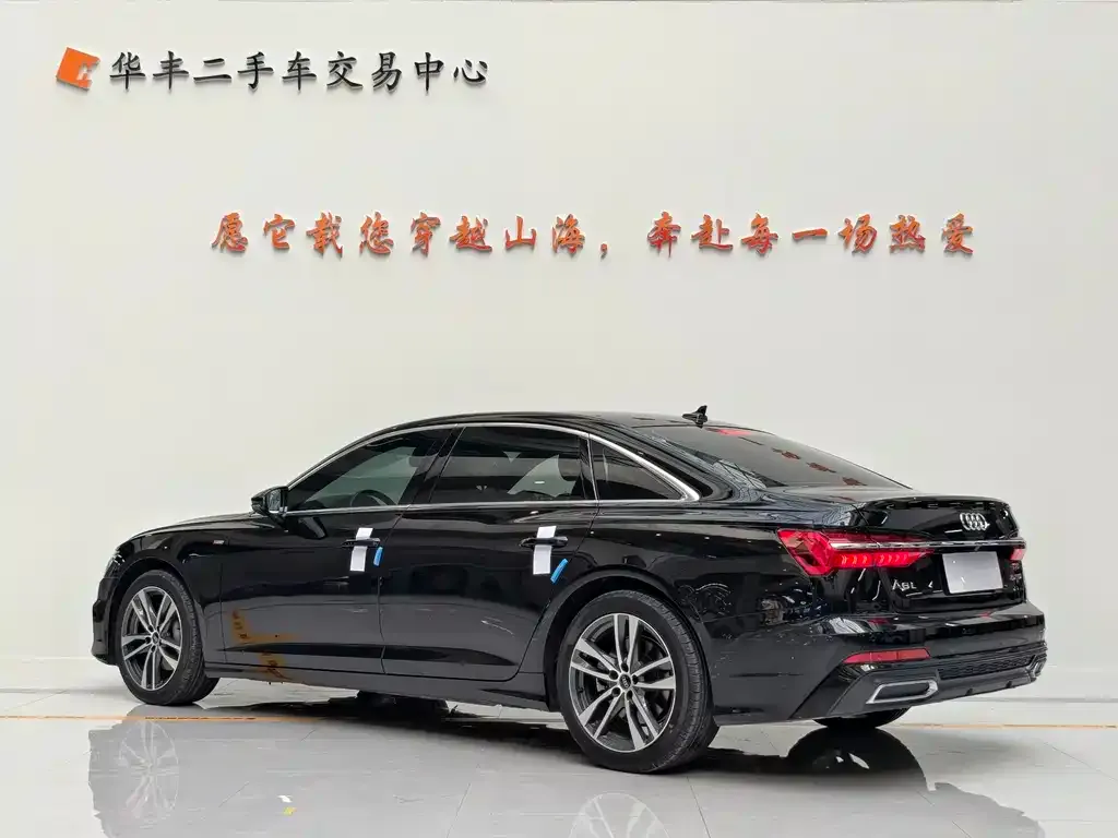 Audi A6L 2022 из CN, фото 6