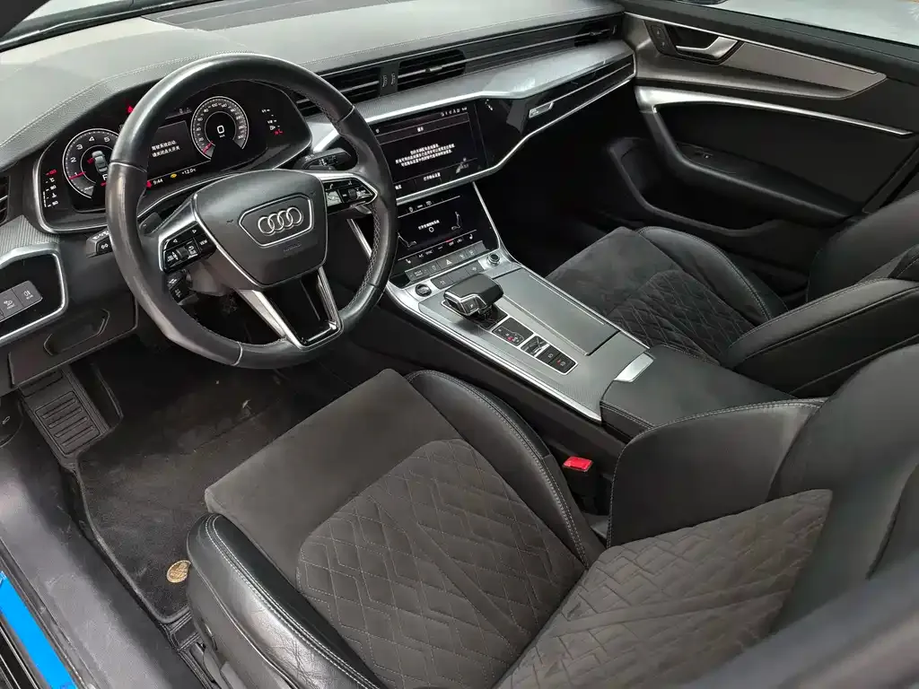 Audi A6L 2022 из CN, фото 9