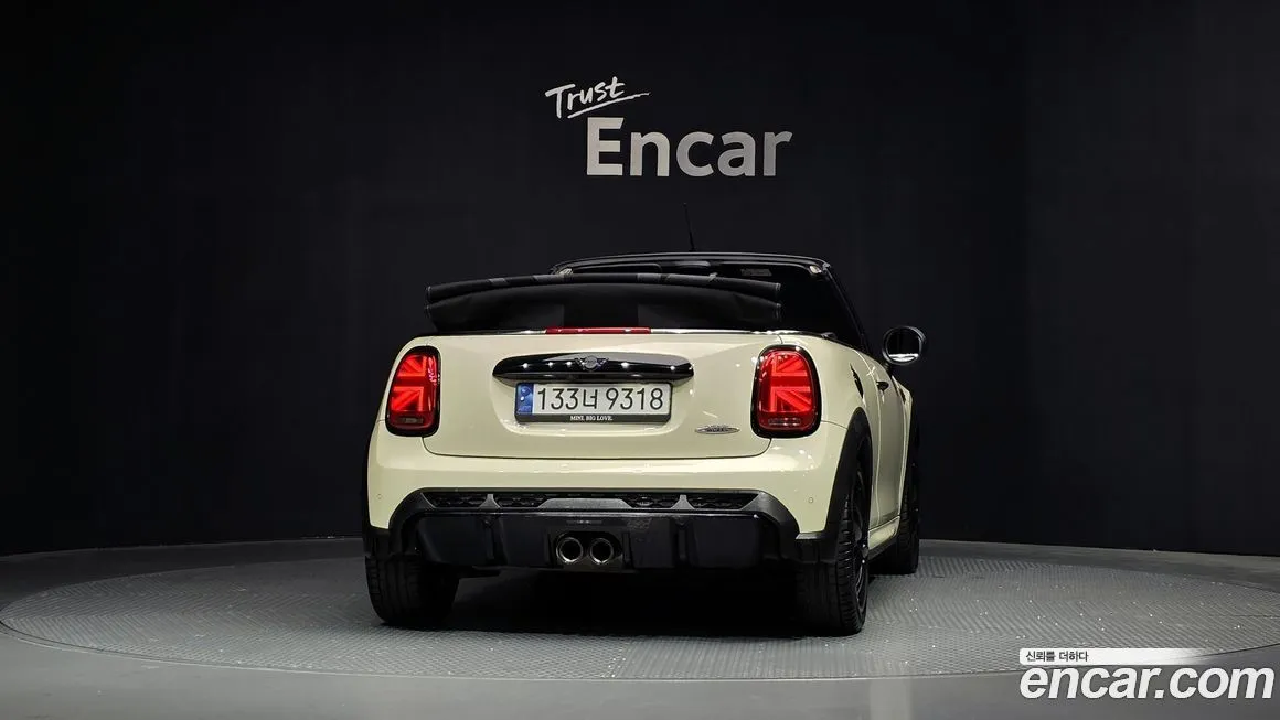 Mini Cooper Convertible 2022 из KR, фото 4