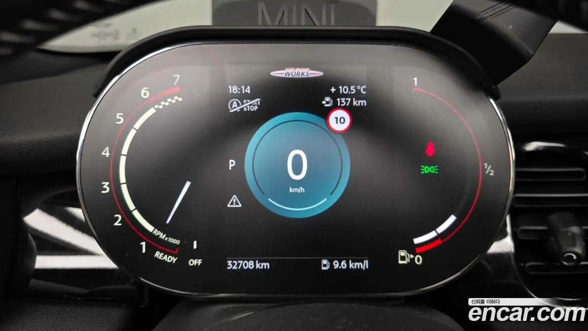 Mini Cooper Convertible 2022 из KR, фото 8