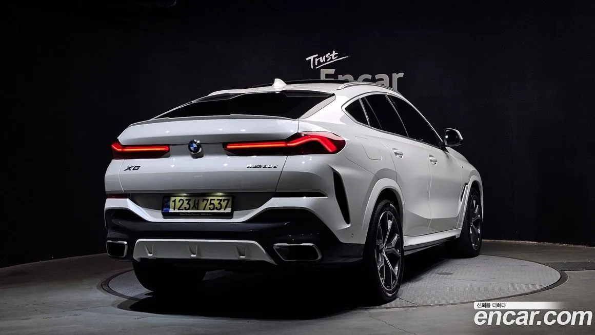 BMW X6 — фото 2