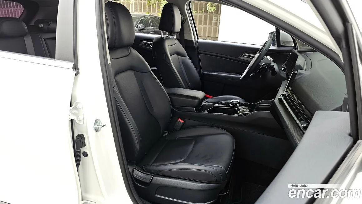 Kia Sportage — фото 10
