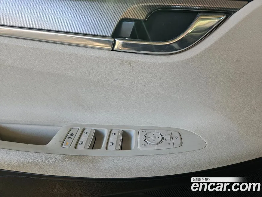Hyundai Grandeur — фото 10