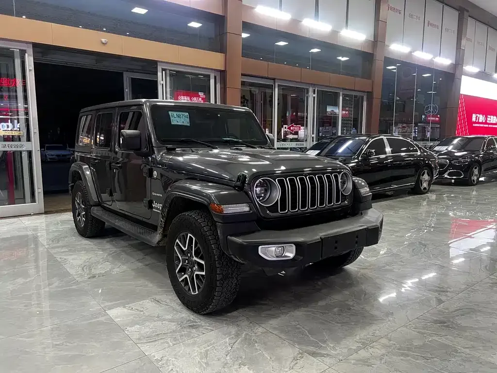 Jeep Wrangler — фото 3