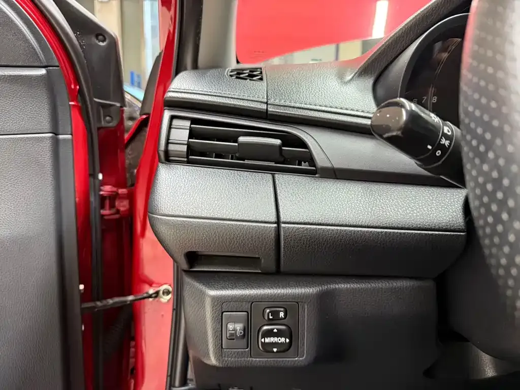 Toyota Yaris L 2021 из CN, фото 9