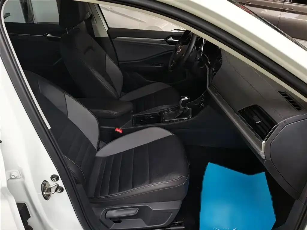 Volkswagen Sagitar 2022 из CN, фото 3