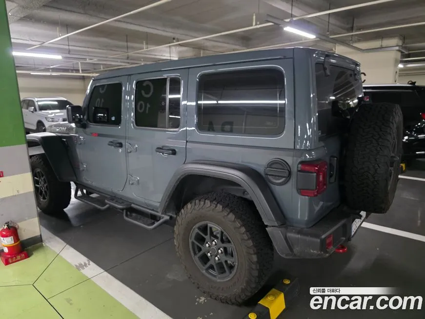 Jeep Wrangler — фото 5