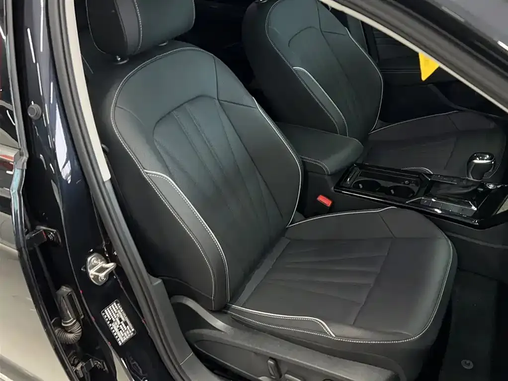Volkswagen Passat — фото 3