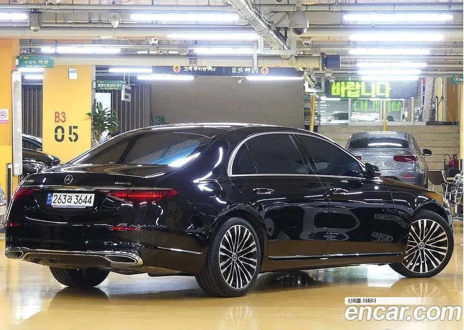 Mercedes-Benz S-Class 2023 из KR, фото 2