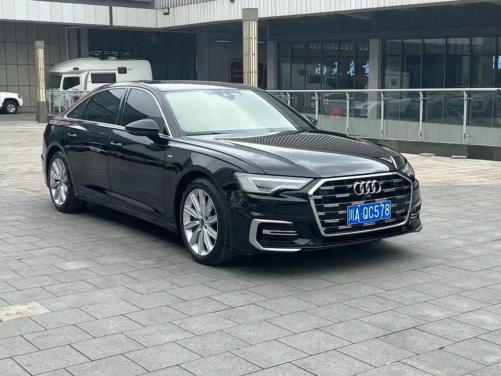 Audi A6L — фото 3