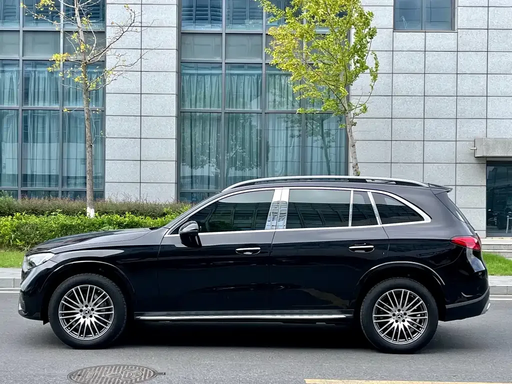 Mercedes-Benz GLC — фото 10