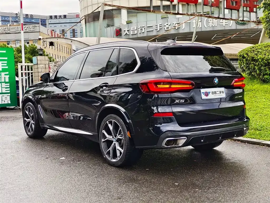 BMW X5 — фото 4