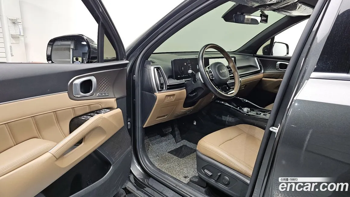 Kia Sorento — фото 10