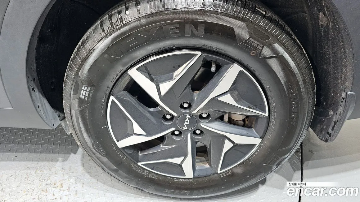Kia Sorento — фото 5