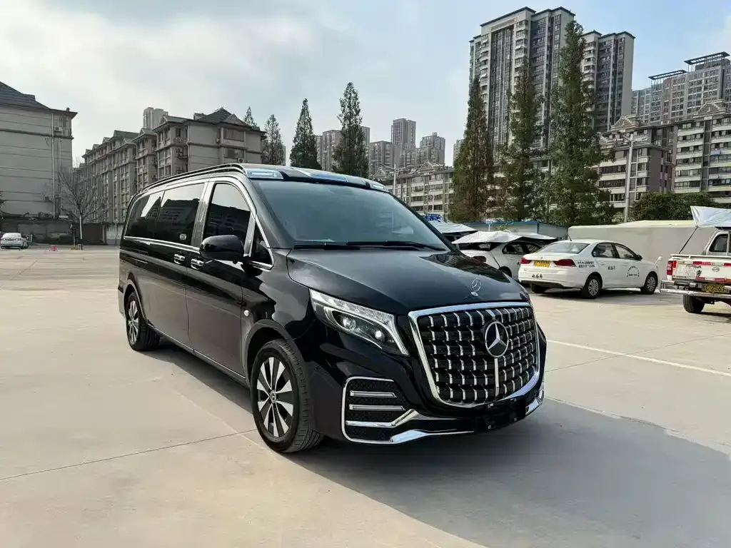 Mercedes-Benz Vito — фото 1