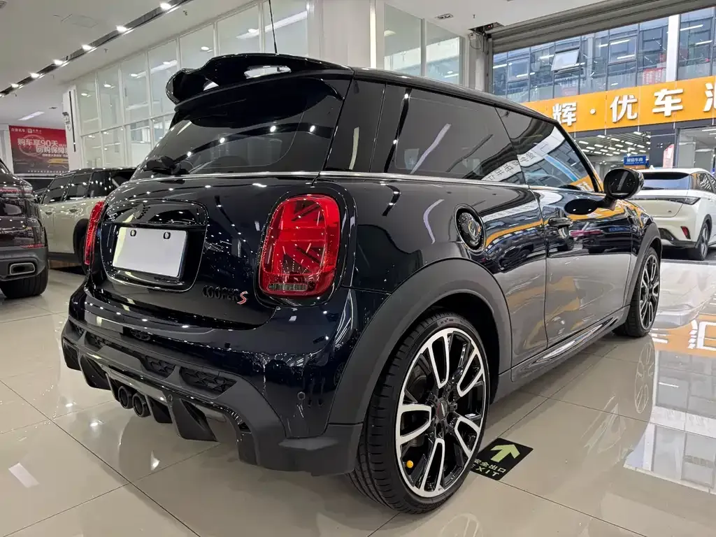 MINI Cooper (3-door) — фото 10